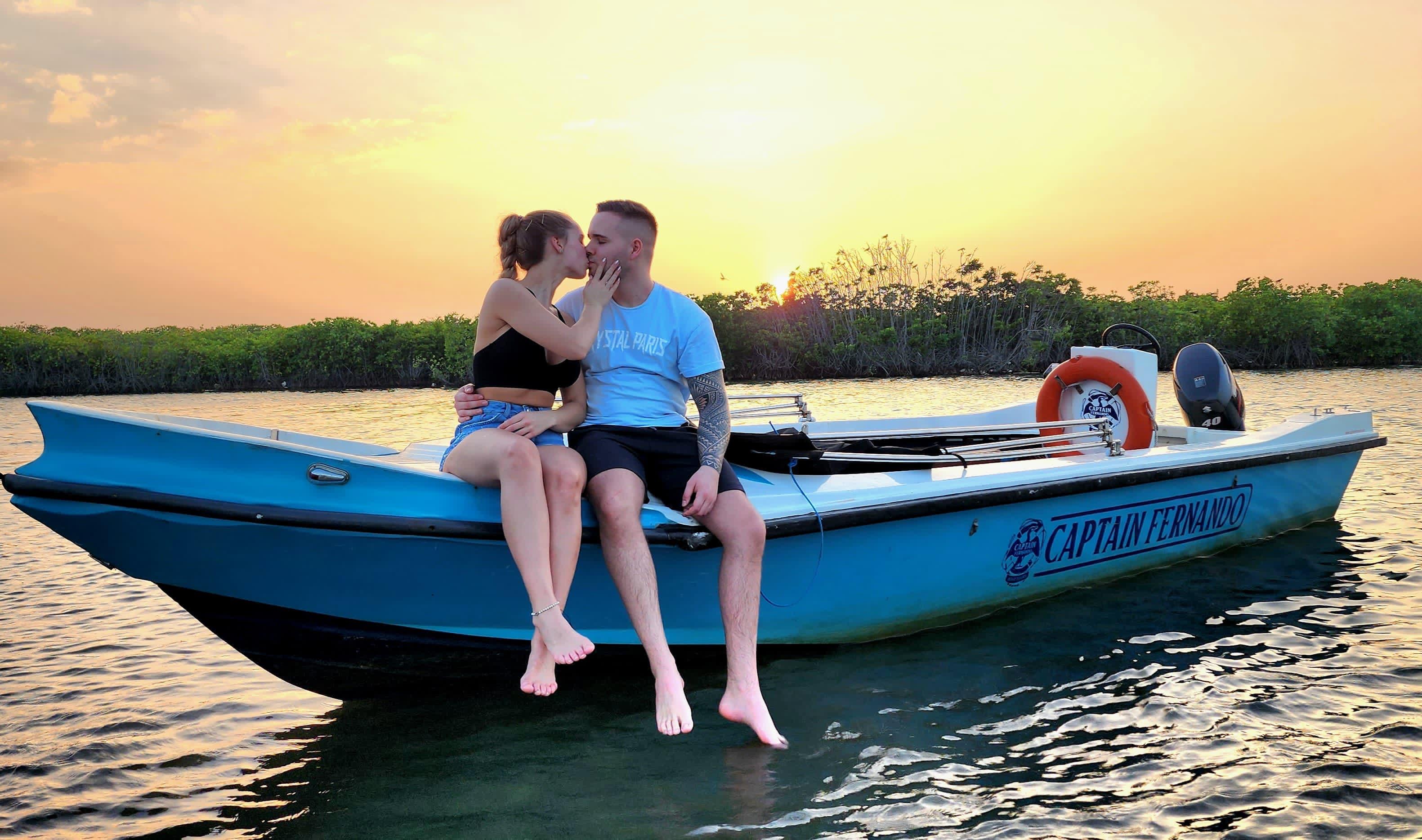 Lagoon Escape - Stay & Explore Negombo's Hidden Gem! 🚤